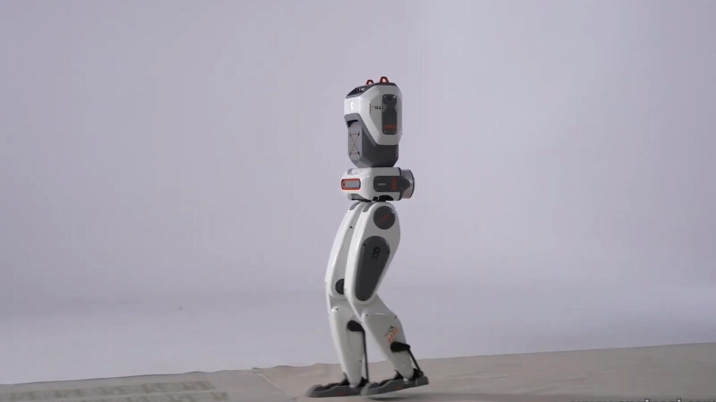 ENGINEAI SA01 Bipedal Humanoid Robot